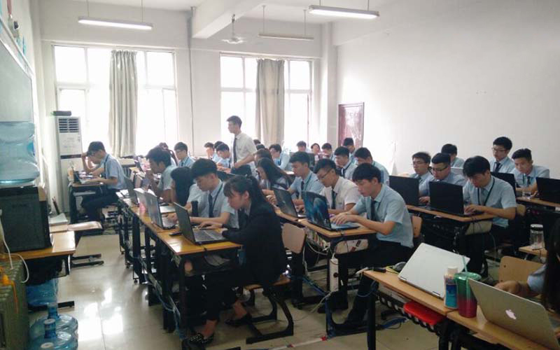 八维教育高端游戏开发人才培养怎么样？学游戏开发来八维！