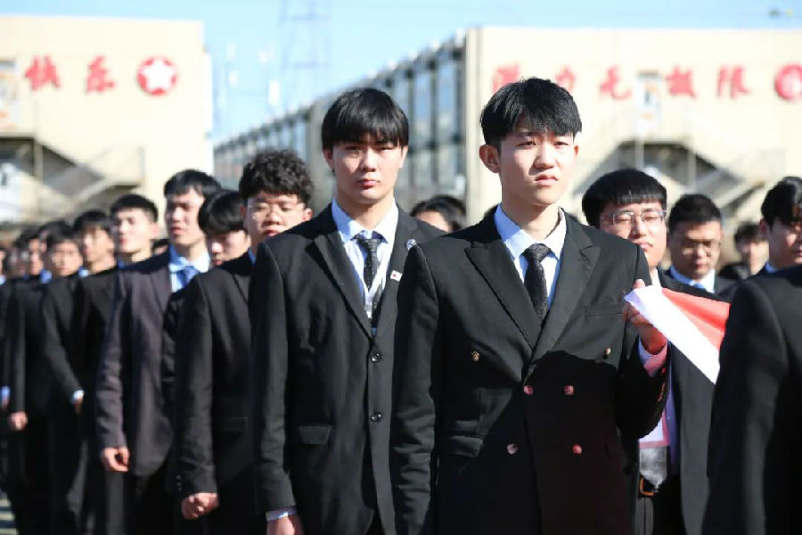 八维集团推动教育培训质量提升引领IT培训领域发展培养IT领域人才