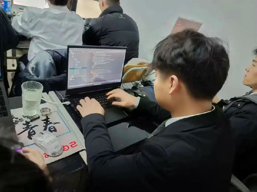八维教育：AI监考来袭，教育未来已来