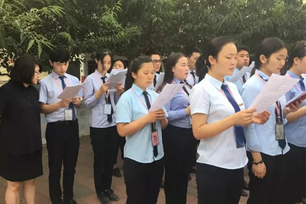 八维学校游戏开发实战教学打造游戏开发实战高手