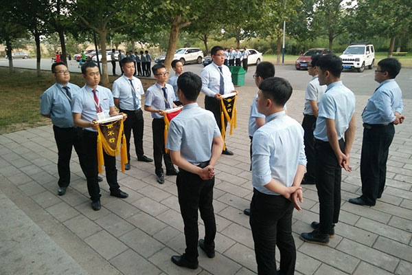 八维职业学校网络工程专业学子学习生活风采