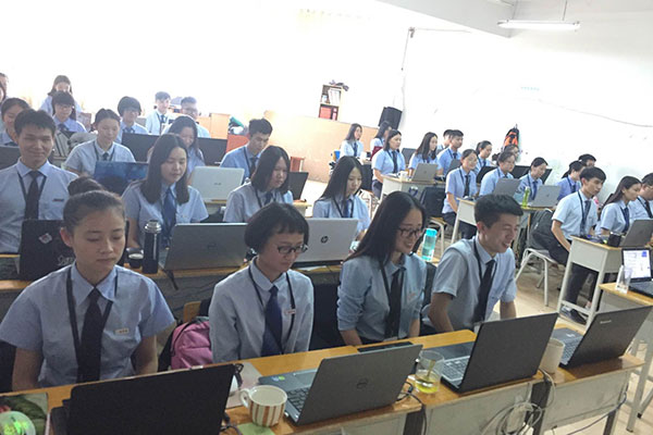 八维职业学校网络工程专业学子学习生活风采