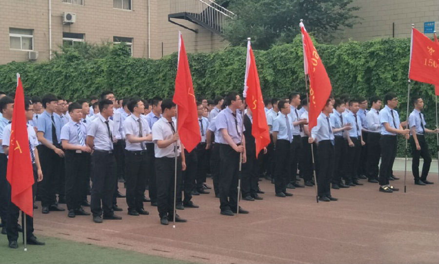 八维职业学校IT教育：网络工程精英摇篮，优势显著，引领行业前沿！
