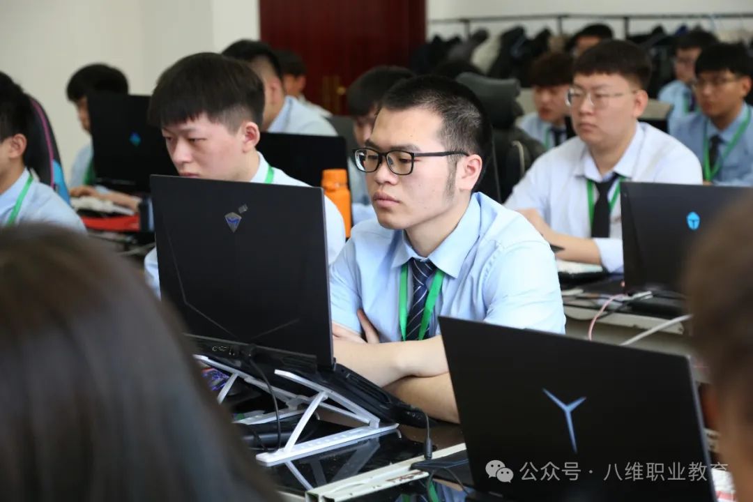 江苏宿迁八维学校AI：引领创新教育潮流，打造智慧未来先锋！