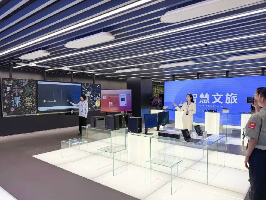 八维职业学校：解锁新质生产力的教育密码，引领未来职业发展！
